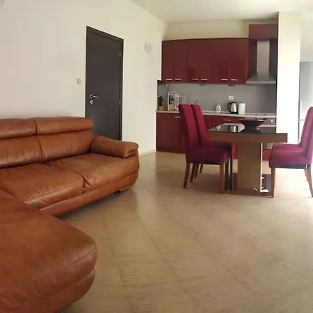 Europroperties Bendita Mare *